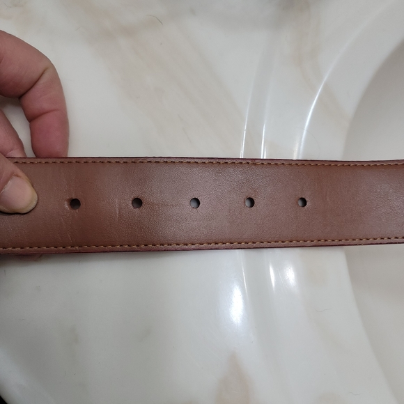 NWOT.  Ralph Lauren Red belt.  Size M.  (407) - Picture 7 of 9
